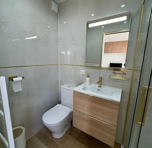 Daire Avec Jardinet Proche *