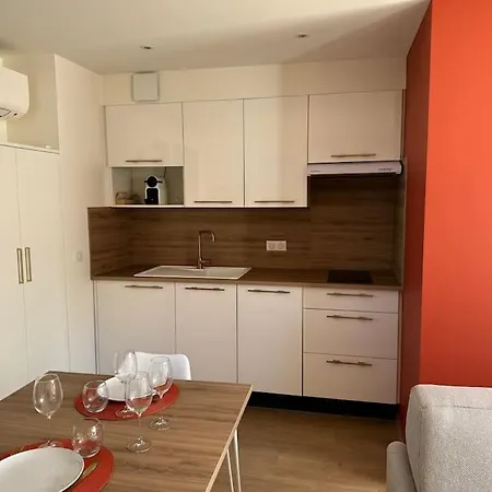 Avec Jardinet Proche